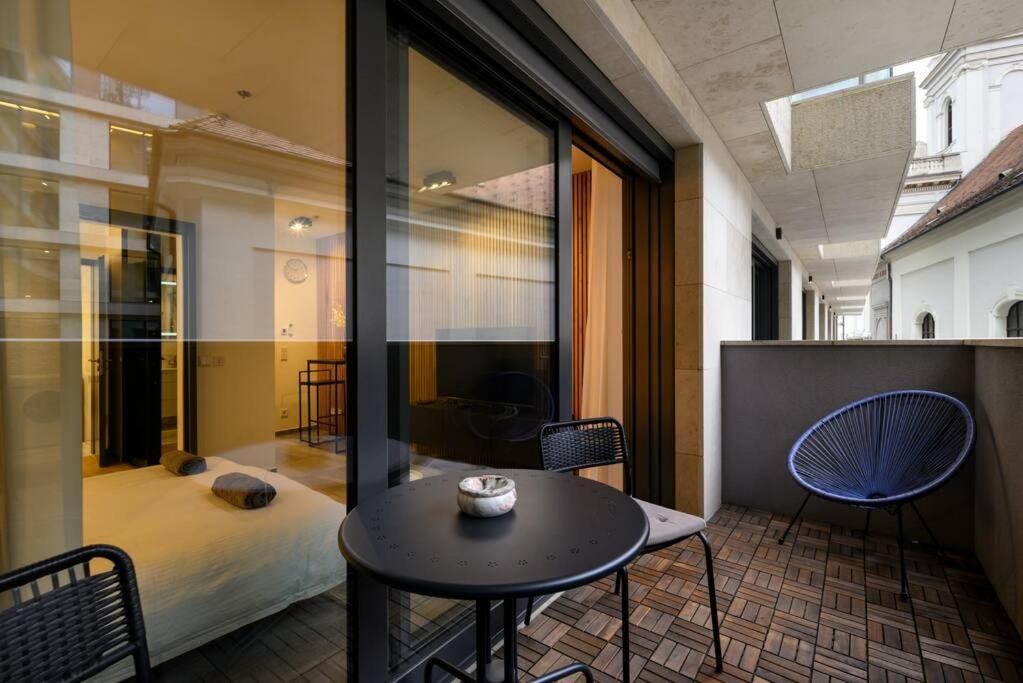 2Budapest Eye-Freegym And Sauna Luxury Home Buitenkant foto