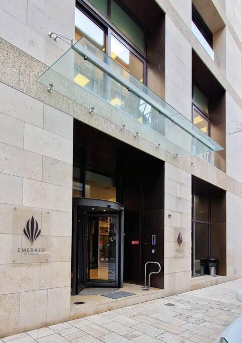 2Budapest Eye-Freegym And Sauna Luxury Home Buitenkant foto